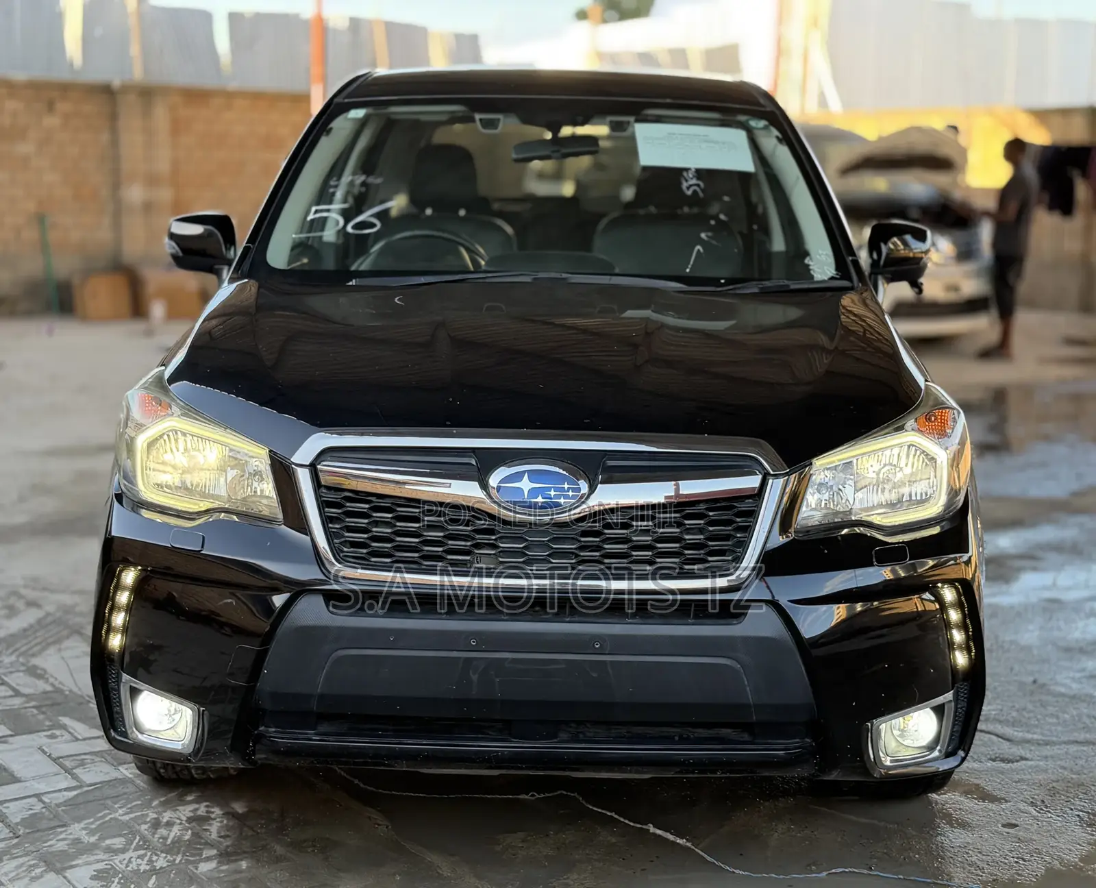 Subaru Forester 2.0XT Premium 4dr SUV AWD (2.0L 4cyl Turbo CVT) 2014