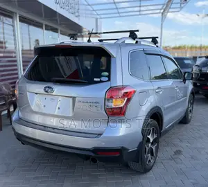 Subaru Forester 2.0XT Premium 4dr SUV AWD (2.0L 4cyl Turbo CVT) 2014