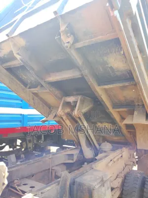 Fuso Tipa Engine 17