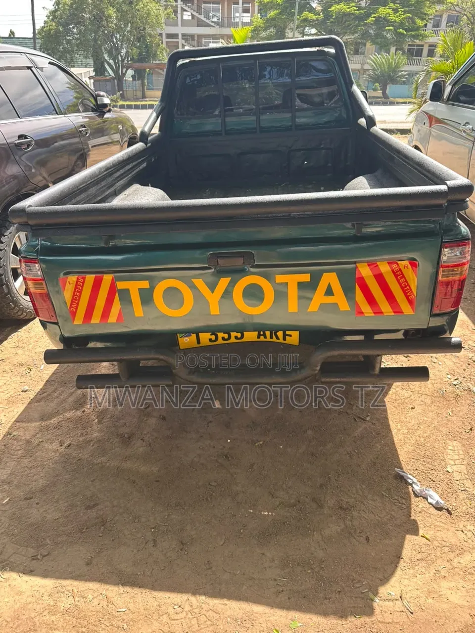 Toyota Hilux 2002 Green