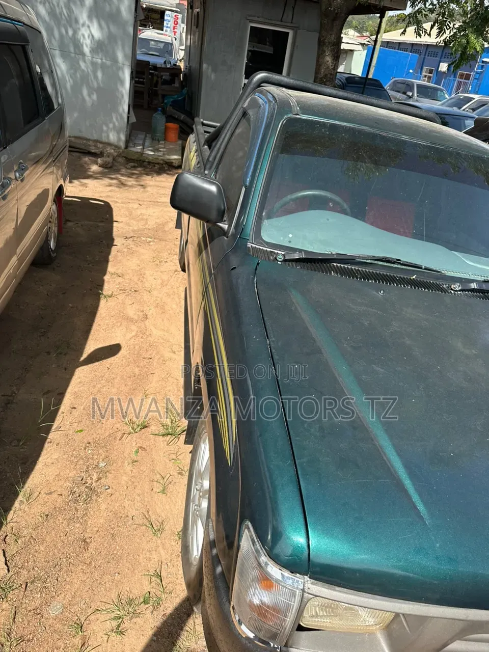 Toyota Hilux 2002 Green