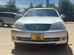 Toyota Mark II 2004 Silver