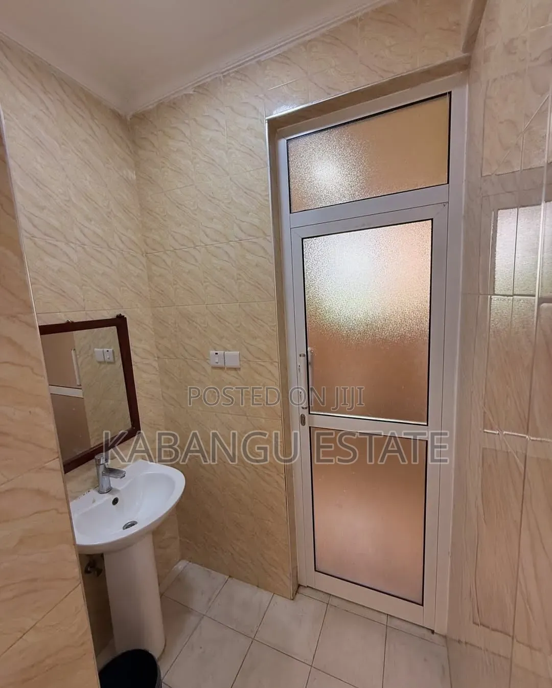 3bdrm Apartment in Mbezibeach for rent