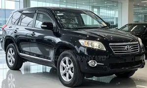 Toyota Vanguard 2011 Black