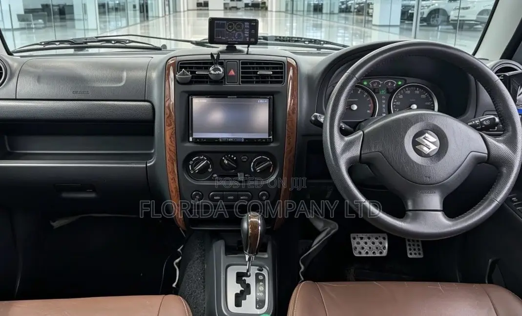Suzuki Jimny 1.3 2012 Black