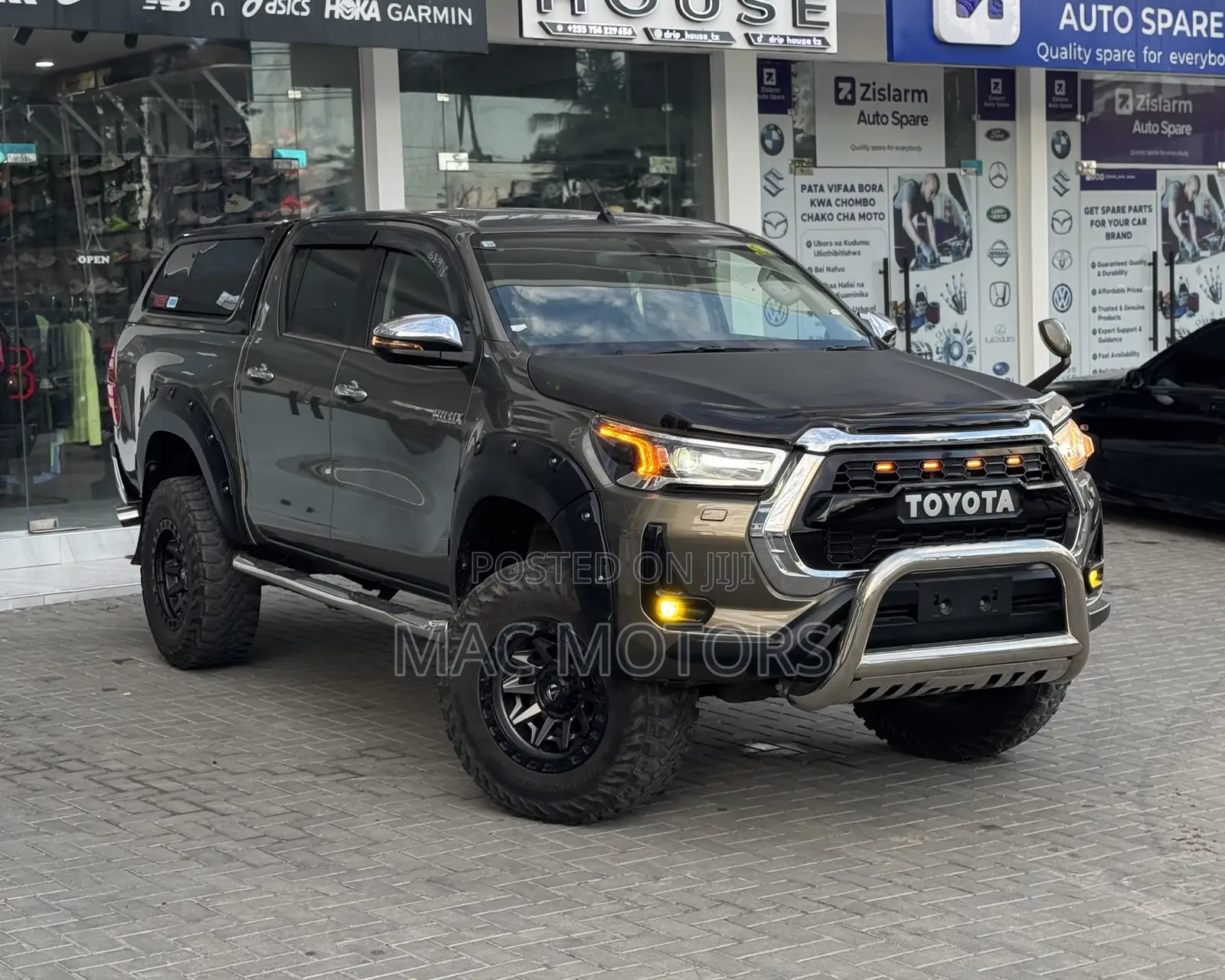 Toyota Hilux Revo Double Cab Deisel 2.4 RWD 2021 Gray