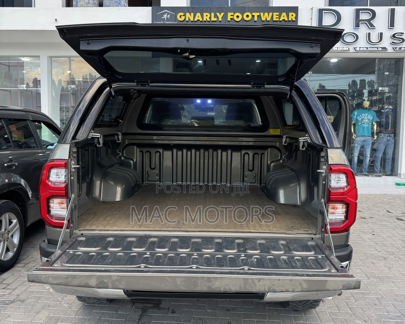 Toyota Hilux Revo Double Cab Deisel 2.4 RWD 2021 Gray