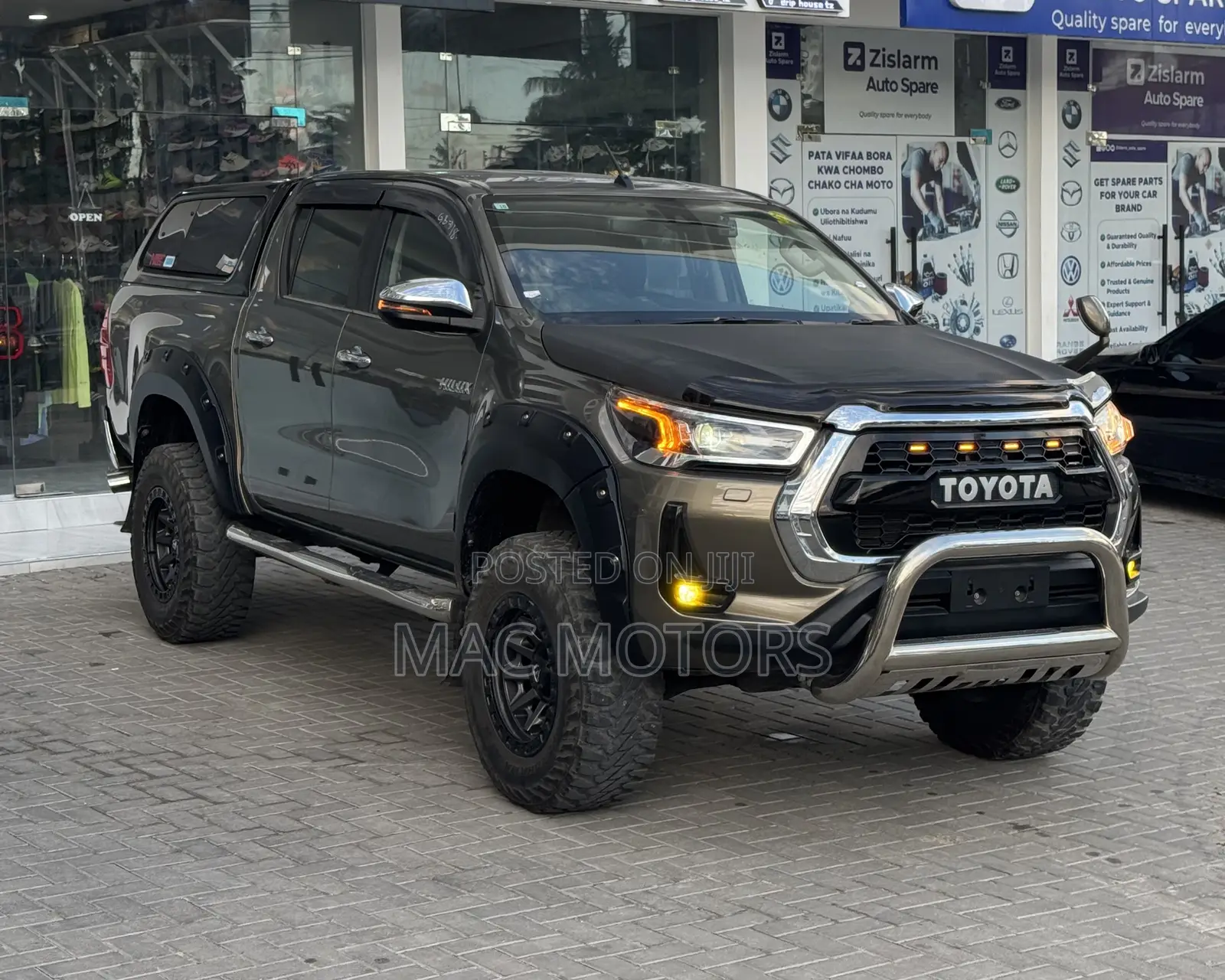 Toyota Hilux Revo Double Cab Deisel 2.4 RWD 2021 Gray