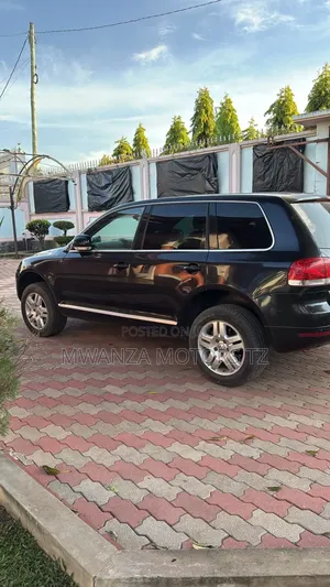 Volkswagen Touareg 2006 Black