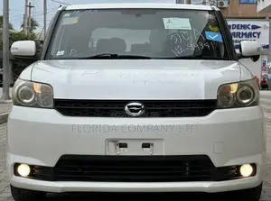 Toyota Corolla Rumion 2011 White