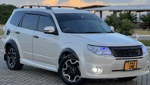 Subaru Forester 2011 White