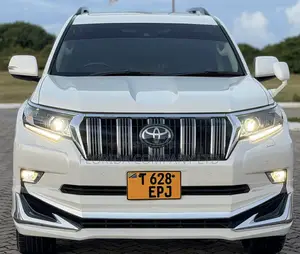 Toyota Land Cruiser Prado 2022 White