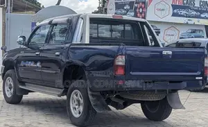 Toyota Hilux 2.5 Cab 2005 Black