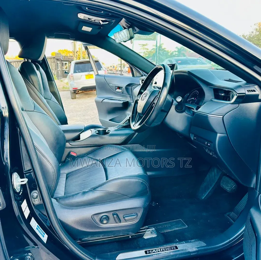Toyota Harrier 2020 Black