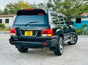 Toyota Land Cruiser 2000 Black