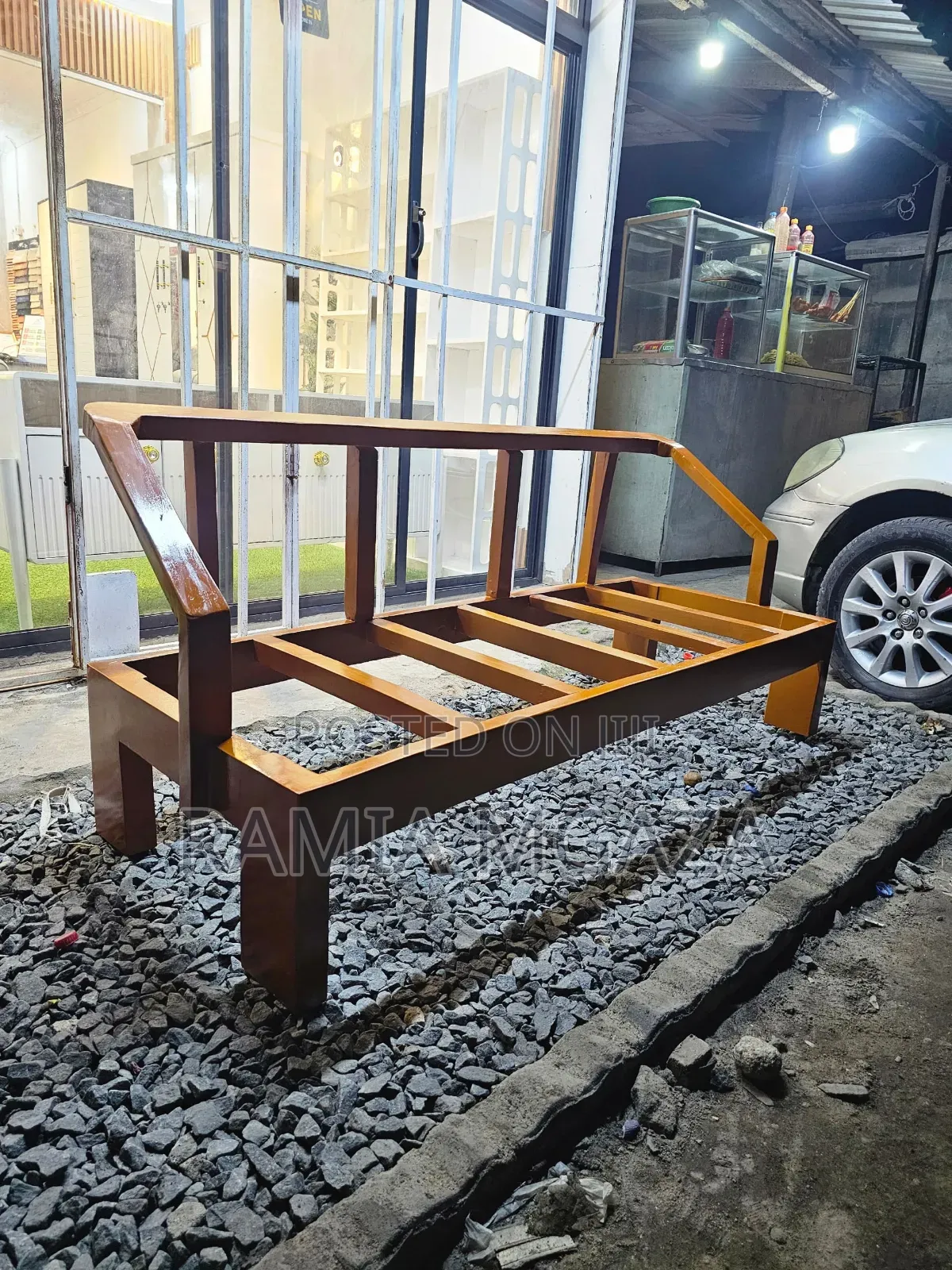 Waiting Seat