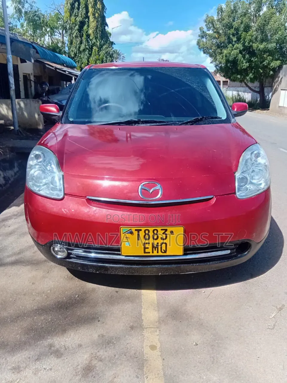 Mazda Verisa 2009 Red