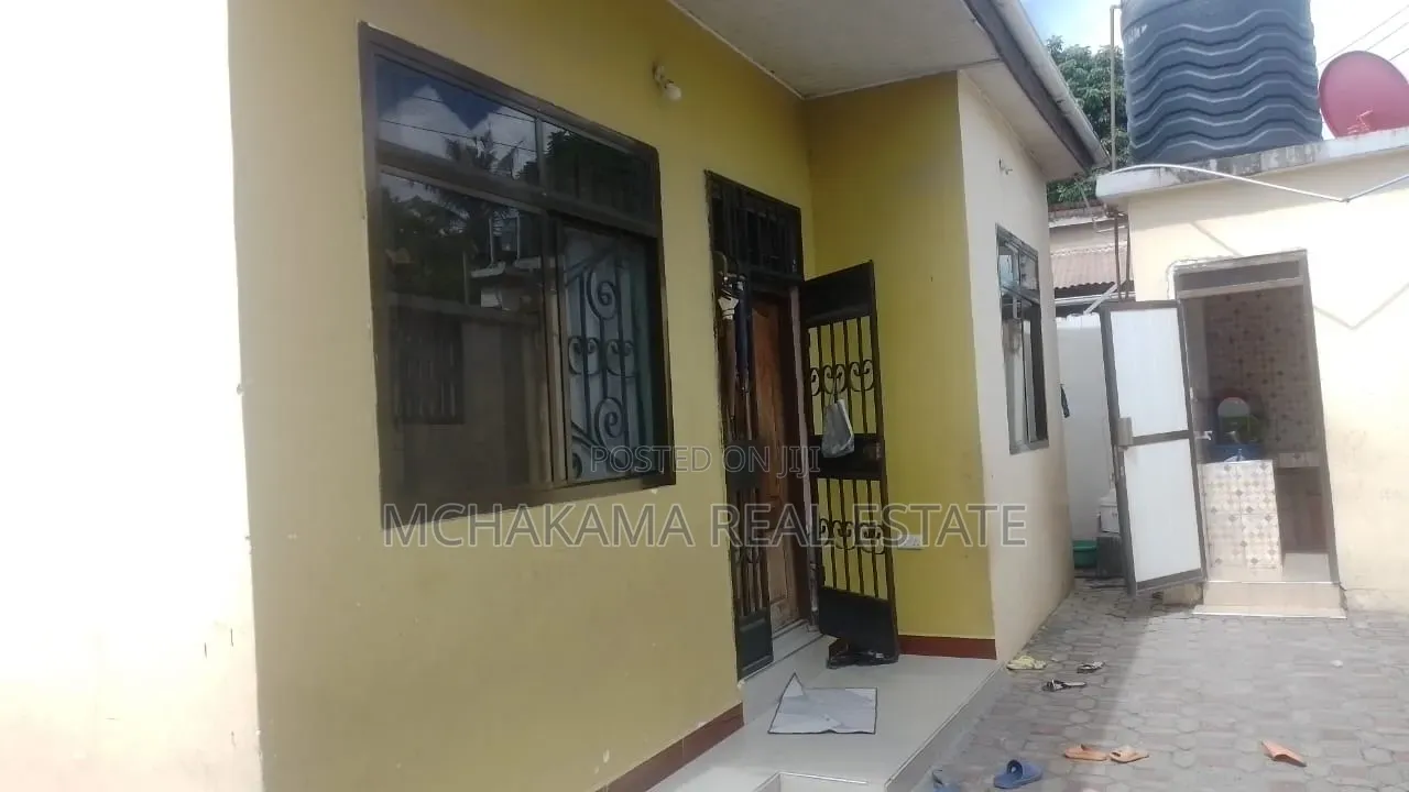 3bdrm House in Mchakama Real Estate, Kipawa for sale