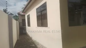 3bdrm House in Mchakama Real Estate, Kipawa for sale