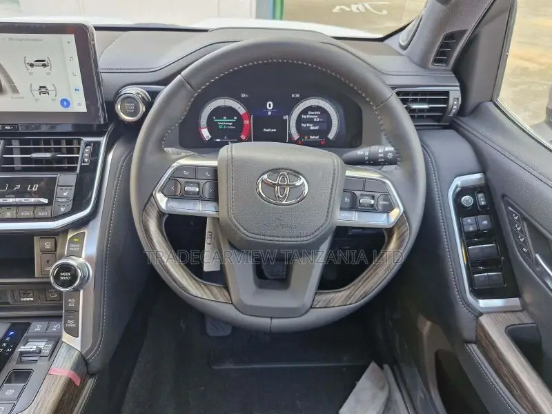 New Toyota Land Cruiser 2026 Gold