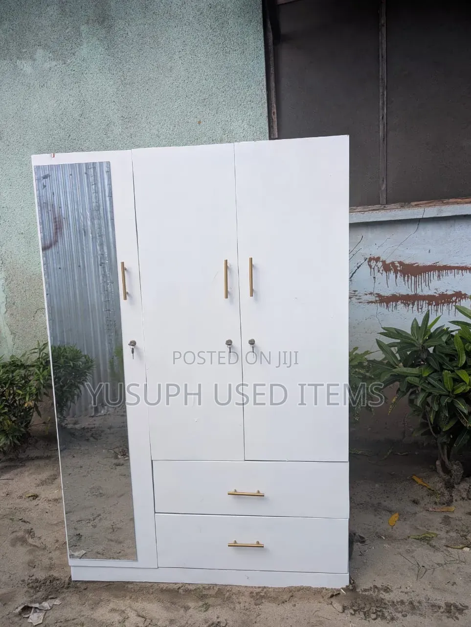 Kabati La Kuhifadhi Nguo