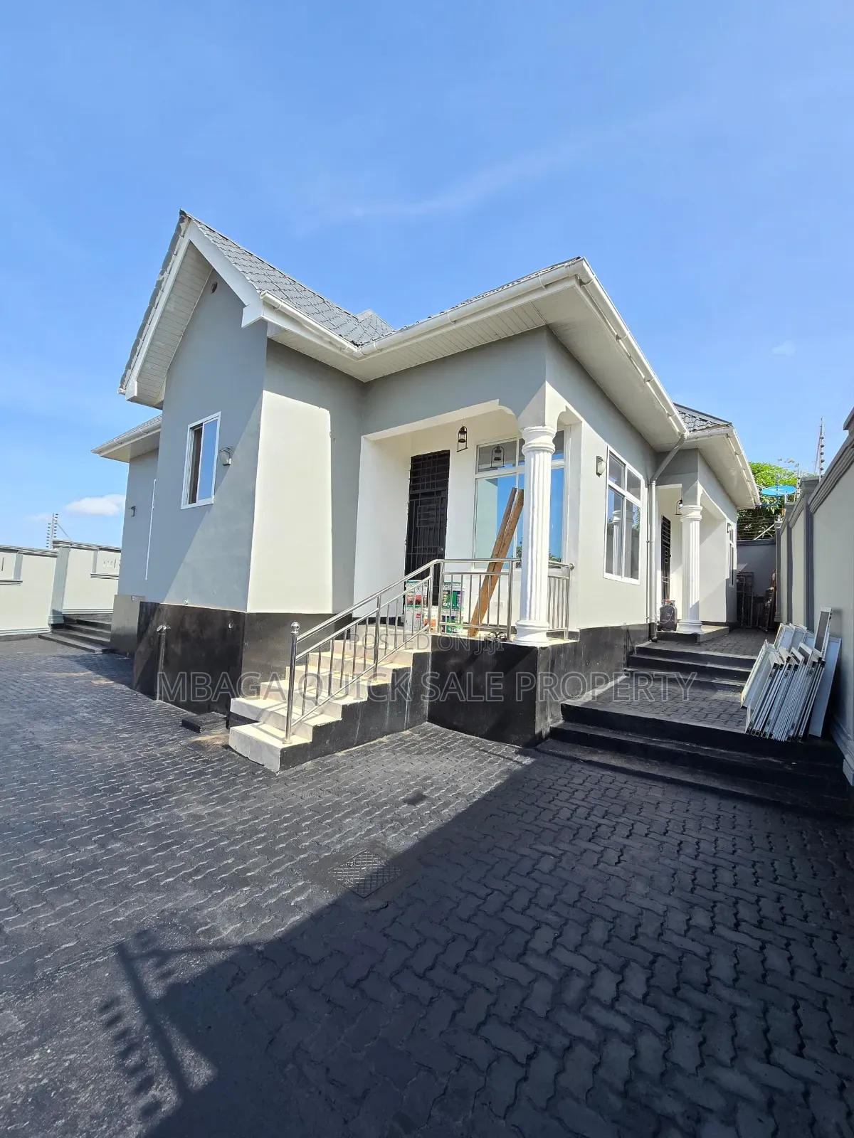 4bdrm House in Madale Kontena, Goba for sale