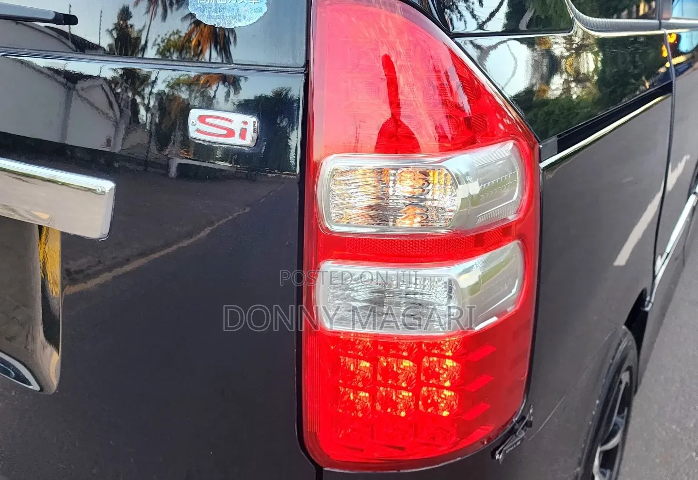 Toyota Noah 2010 Black