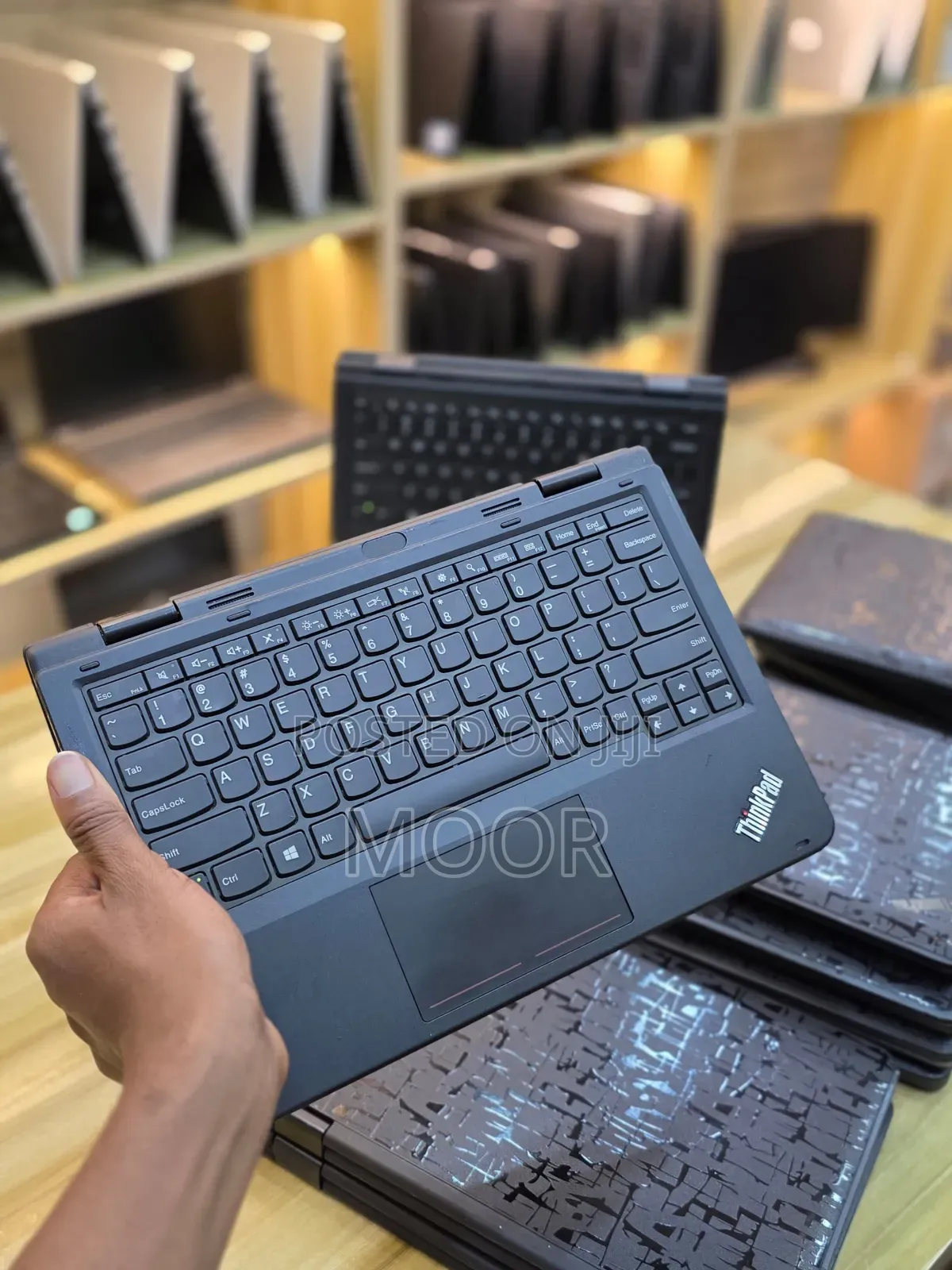 Laptop Lenovo Yoga 11e 4GB Intel Celeron SSD 128GB