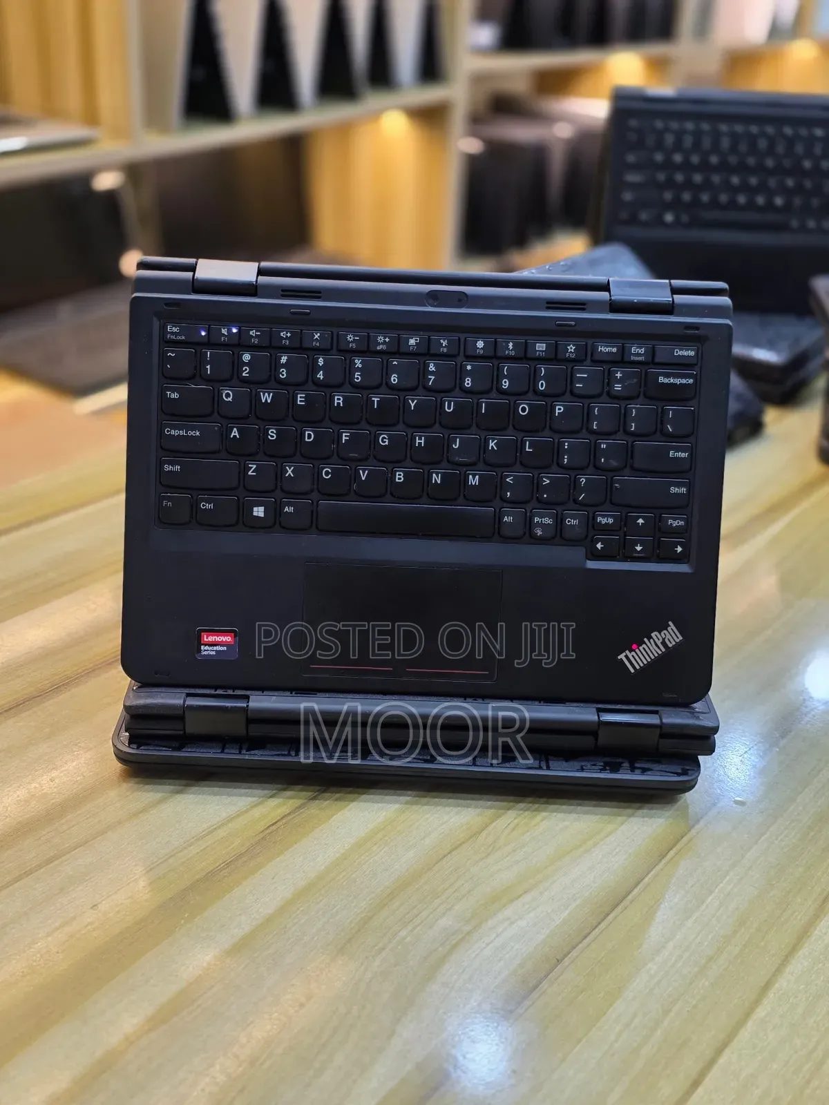 Laptop Lenovo Yoga 11e 4GB Intel Celeron SSD 128GB