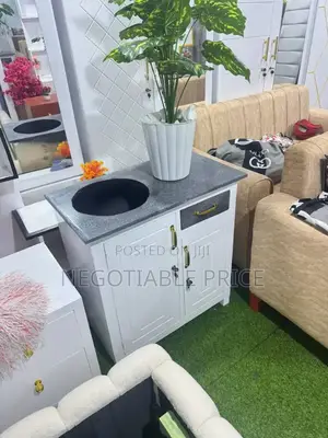 Kabati Ya Jiko Mpya
