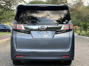 Toyota Alphard 2.5 Petrol FWD 2016 Gray