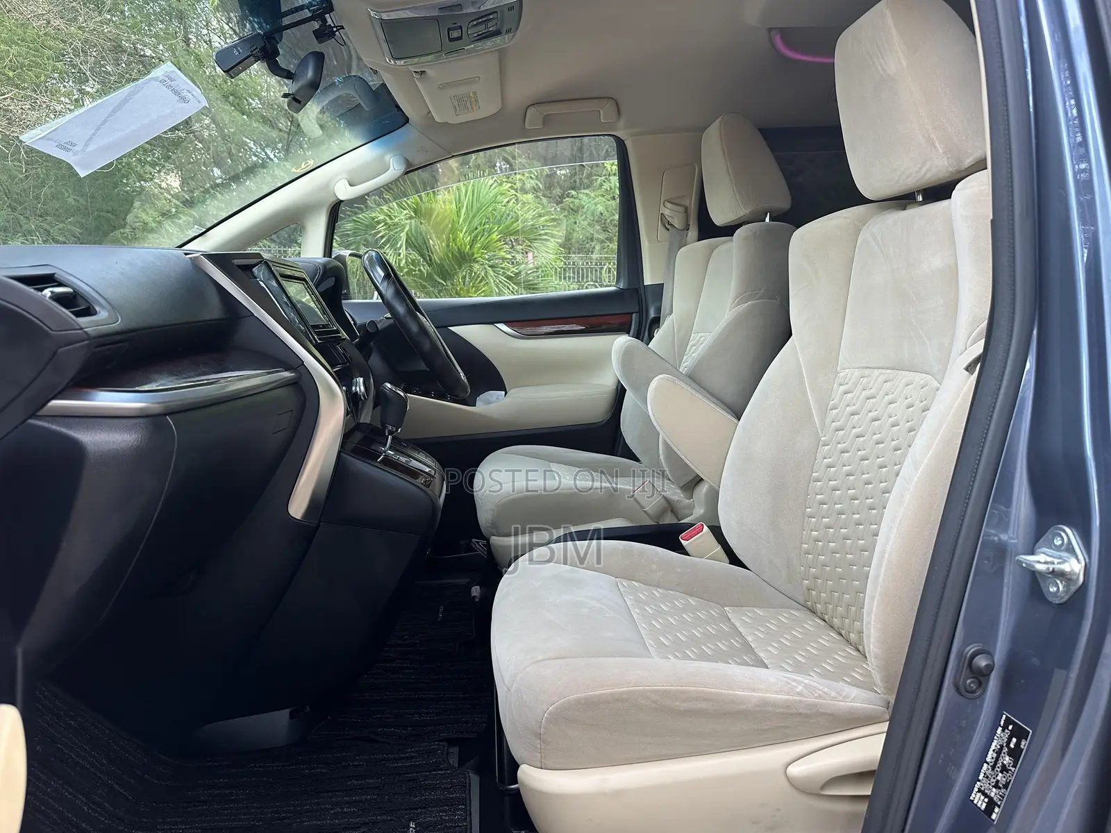 Toyota Alphard 2.5 Petrol FWD 2016 Gray
