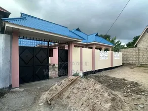 5bdrm Block of Flats in Nyumba, Chamazi for sale