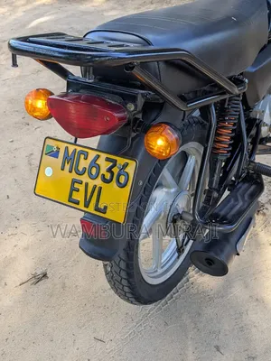 New Bajaj Boxer 125 2026 Black