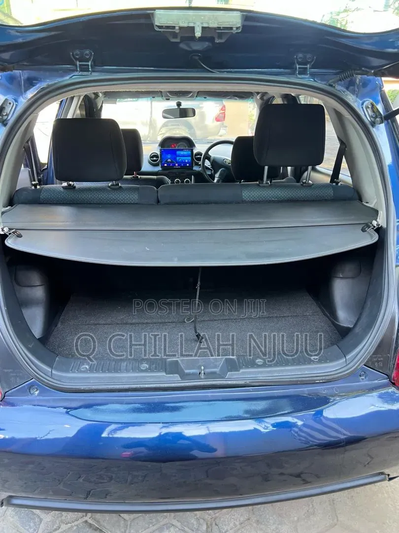 Toyota IST 2005 Blue