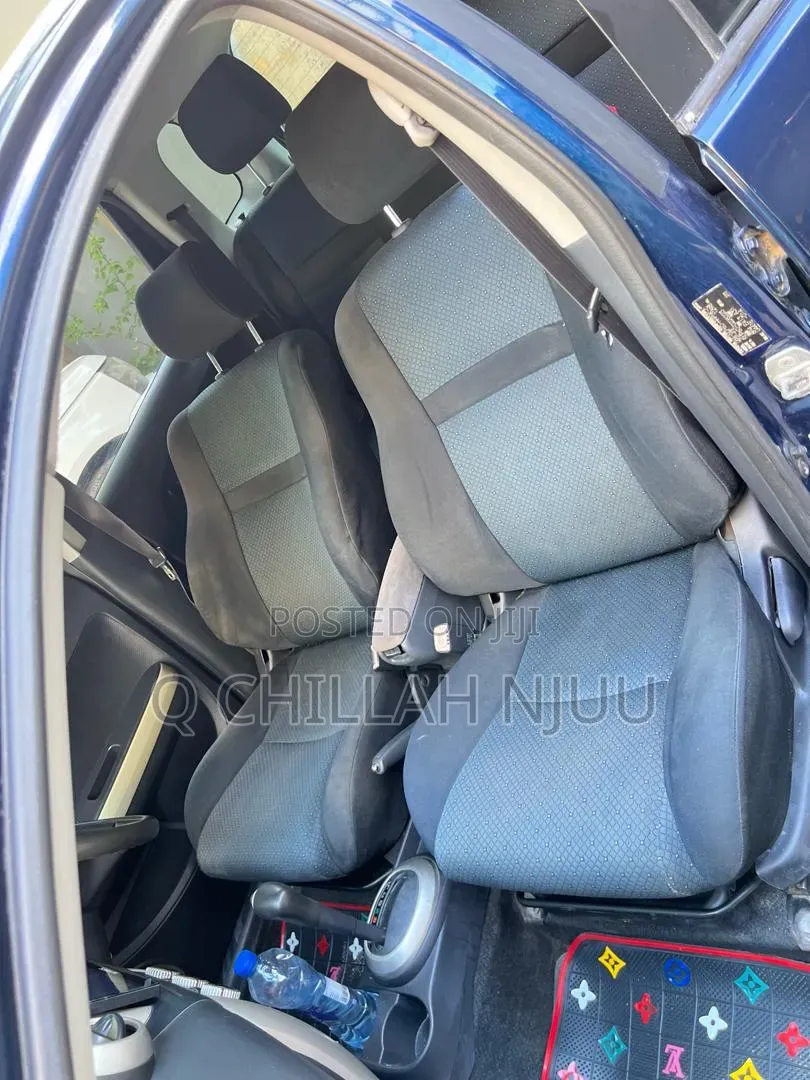 Toyota IST 2005 Blue
