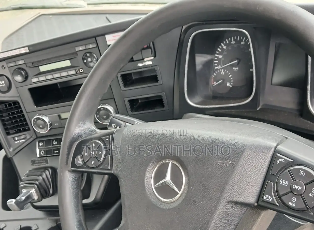Benz Truck on Sale