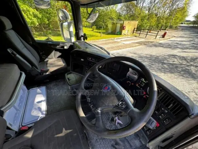 2014 Scania R440 6x2 Tractor Mid Lift Axle Add Blue Pde Engine