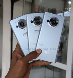 Sharp Aquos R7 256 GB White