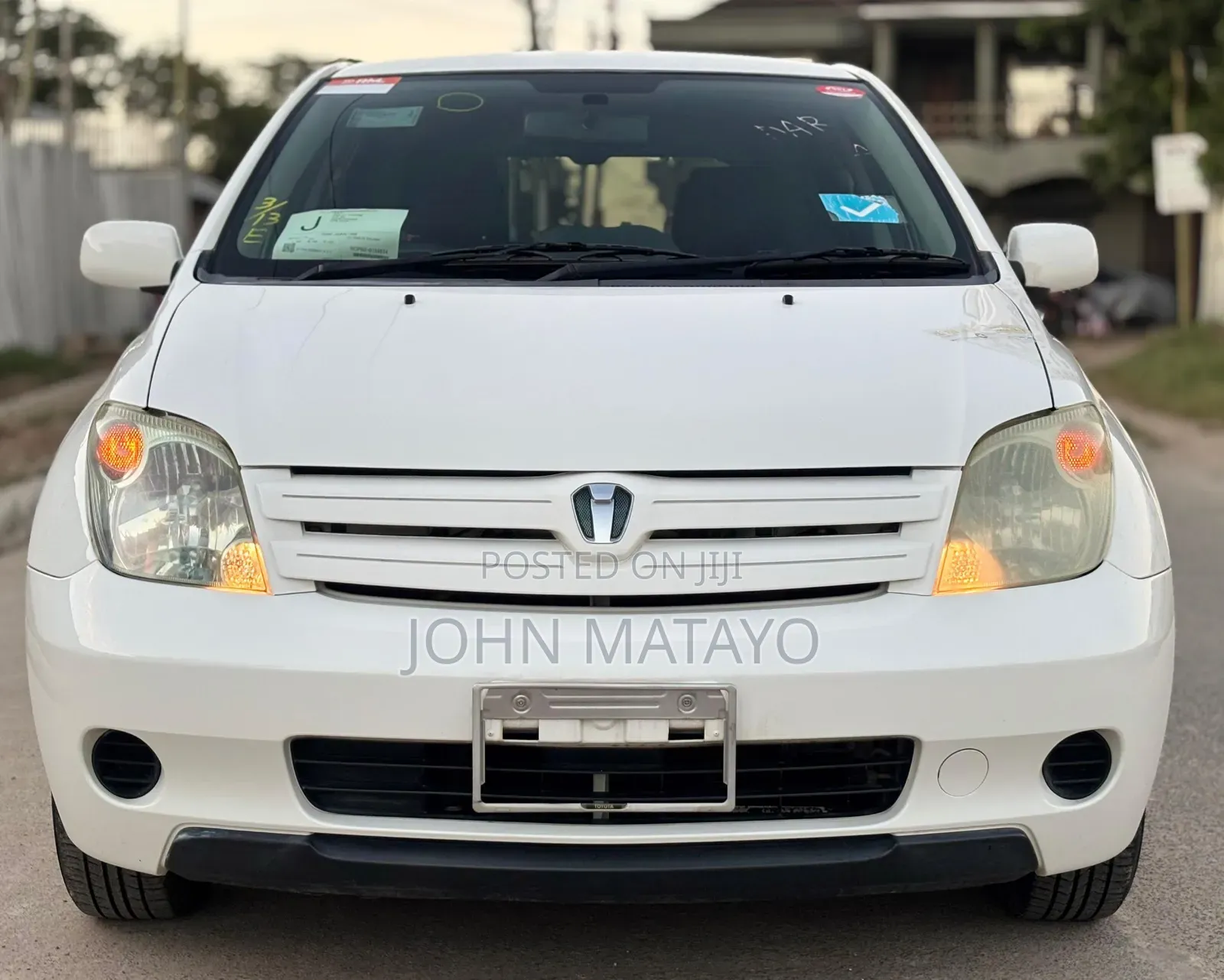 Toyota IST 2004 White
