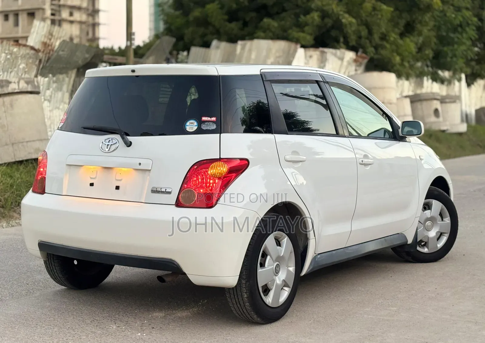 Toyota IST 2004 White