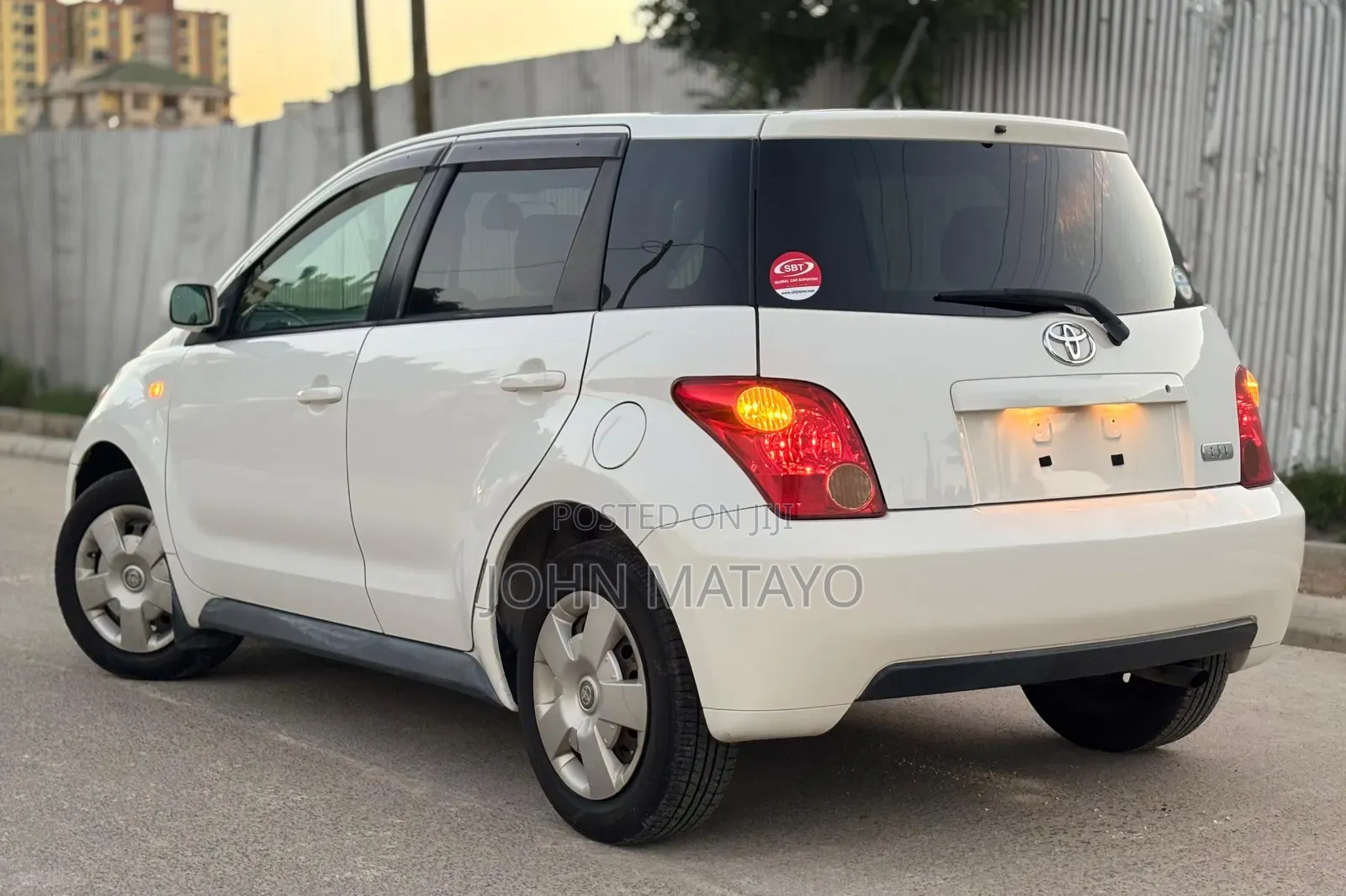 Toyota IST 2004 White
