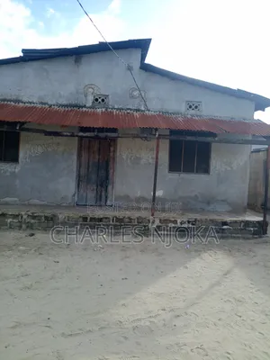 Furnished 6bdrm House in Bwela, Ilala for sale