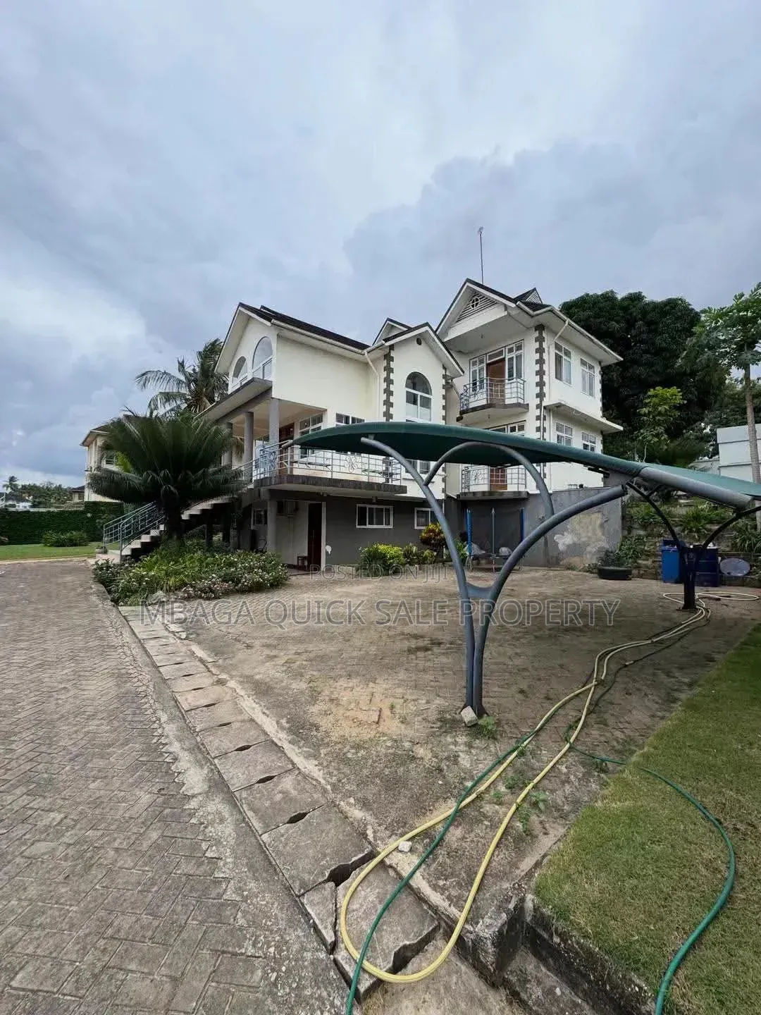 5bdrm House in Salasala, Mbezi for sale