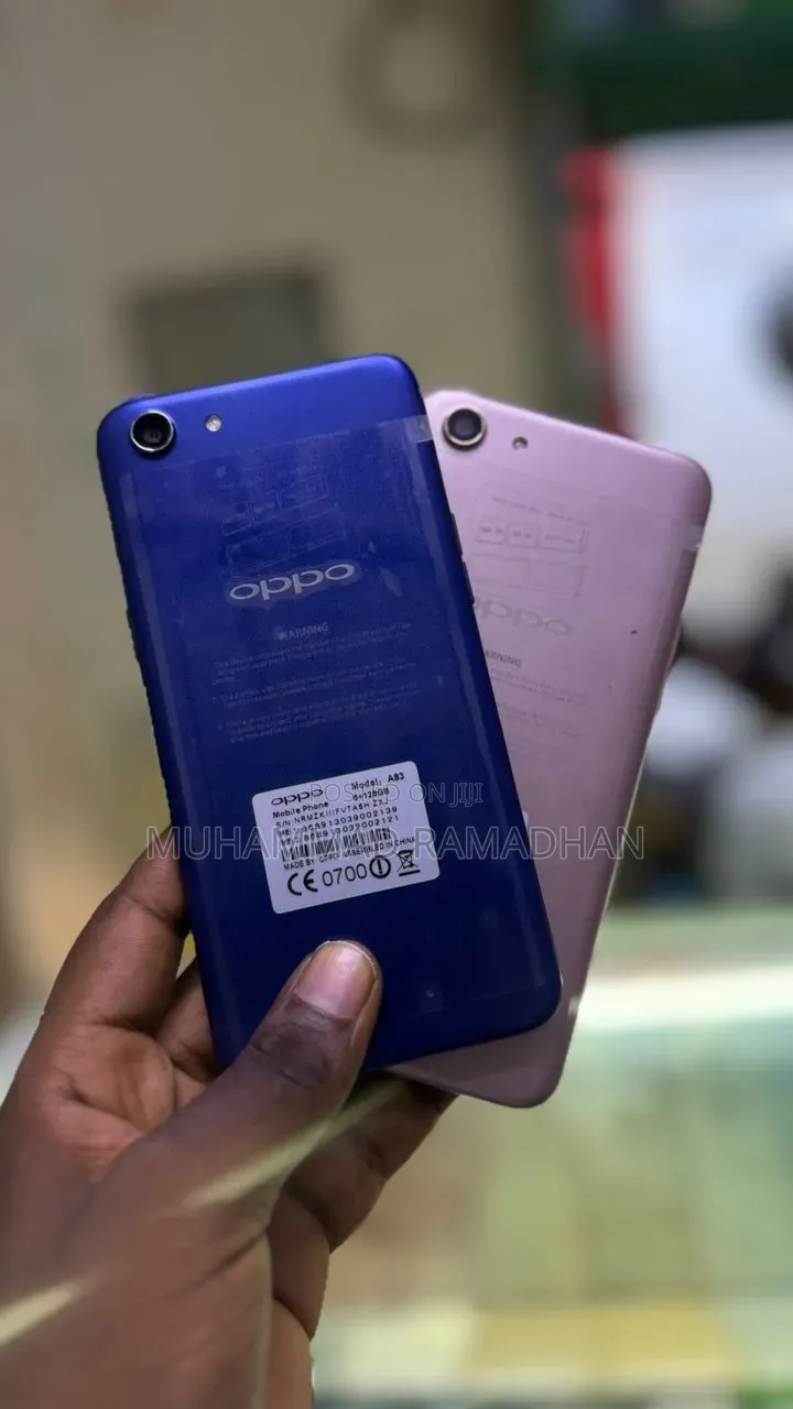 Oppo A83 128 GB Red