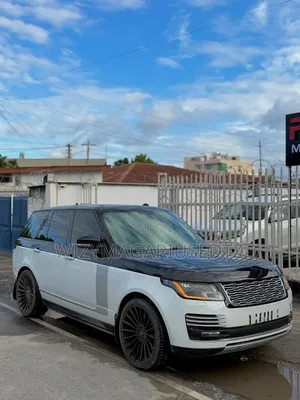 Land Rover Range Rover Vogue 2016 White