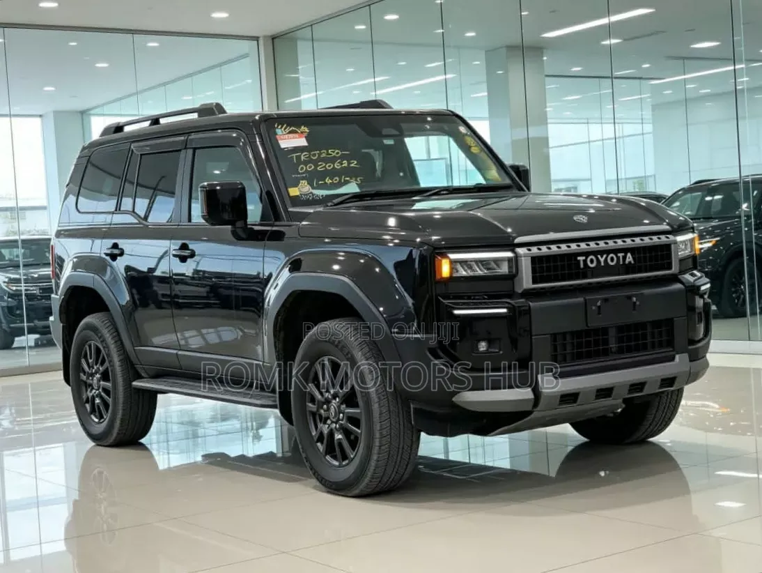 Toyota Land Cruiser Prado 2025 Black