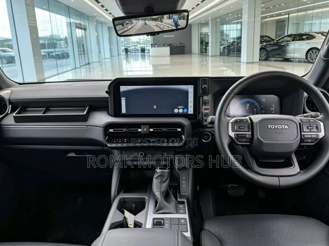 Toyota Land Cruiser Prado 2025 Black