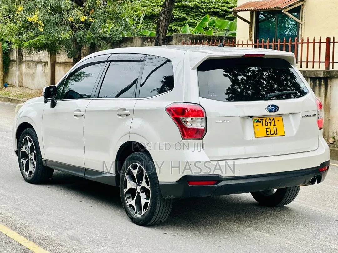 Subaru Forester 2014 White