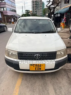 Toyota Probox 2004 White